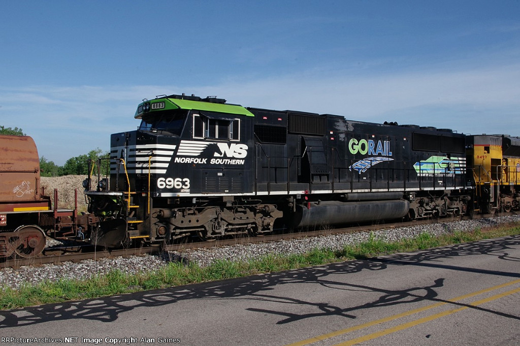 CR SD40M-2